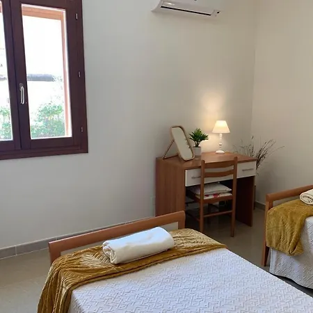 Poolside Luxury With Patio 11a3s *