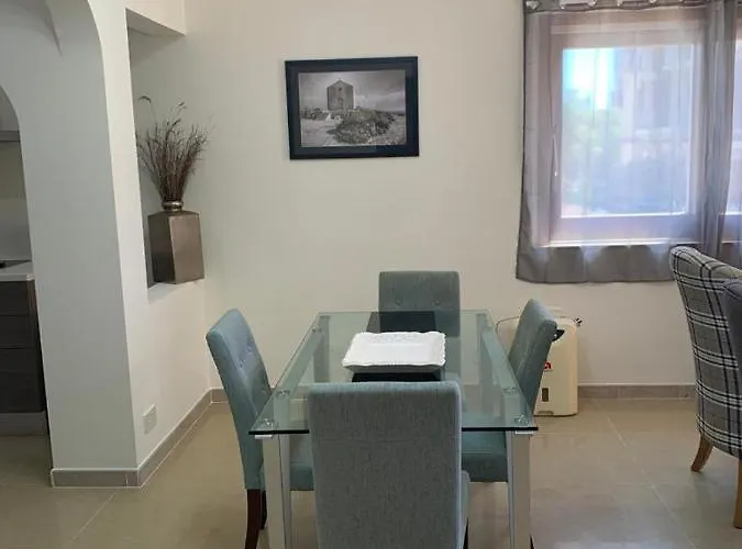 Apartamento Poolside Luxury With Patio 11a3s