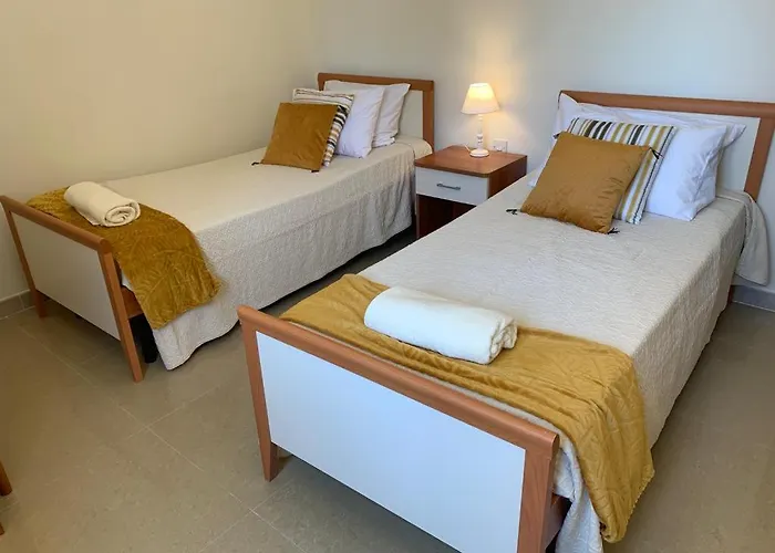 Poolside Luxury With Patio 11a3s Apartamento